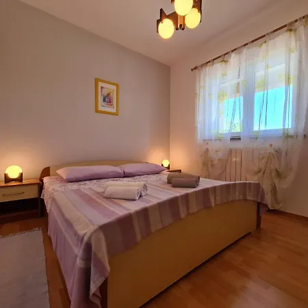 Apartment House 333