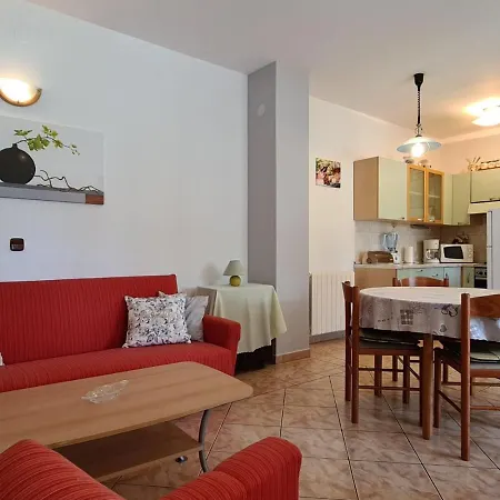 House 333 Apartment