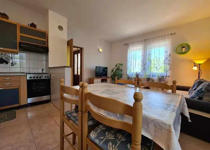 House 333 דירה Pavicini