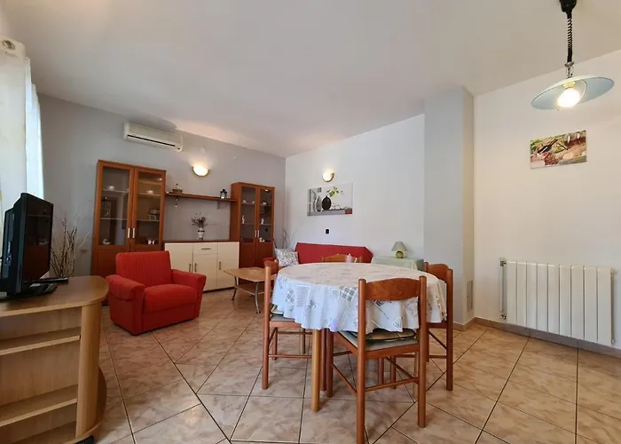 House 333 Pavicini