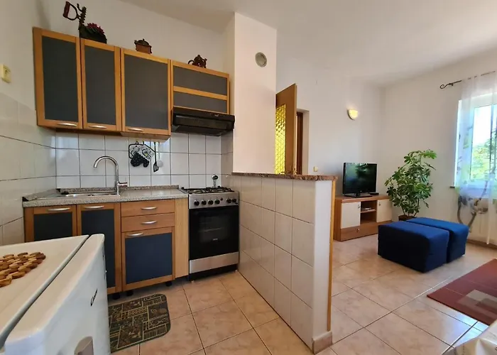 House 333 * Pavicini