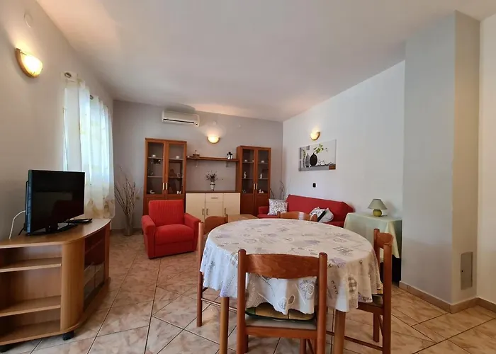 House 333 Pavicini