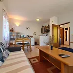 House 333 아파트 Pavicini