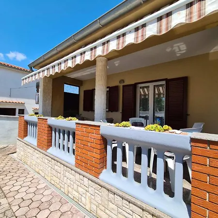 House 333 Pavicini